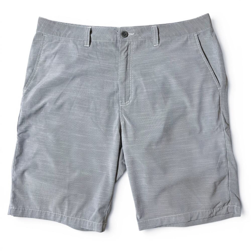 Travis Mathew Golf Shorts Mens Actual Size 38 / 10.5" Inseam Gray Micro Stripe